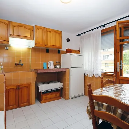Appartement Valchevi *
